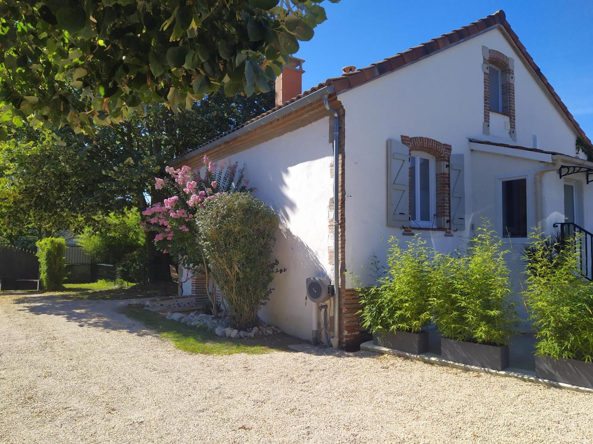 Villa Garona Avec Billard Proche Pyrenees Cazeres Dış mekan fotoğraf